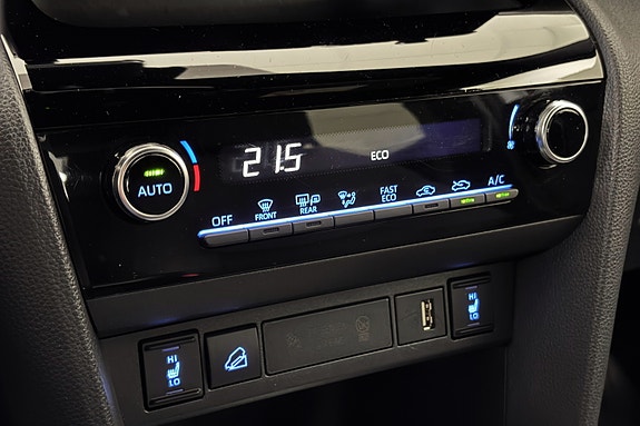 Toyota Yaris Cross 21 of 28