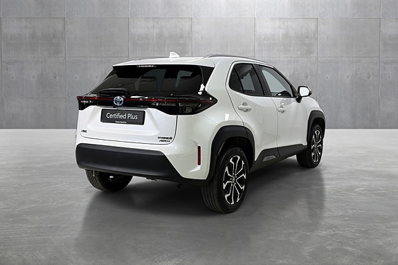 Toyota Yaris Cross 5 of 28