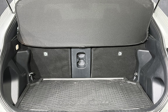 Toyota Yaris Cross 28 of 28