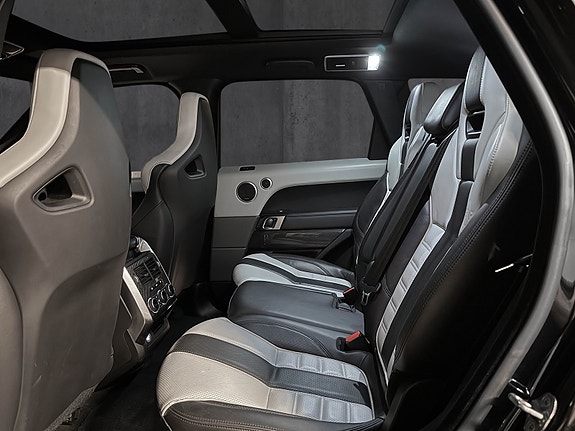 Land Rover Range Rover Sport 20 of 28