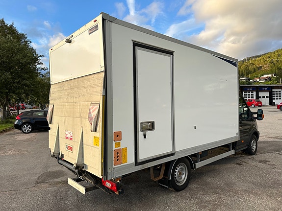 Ford Transit 10 of 30