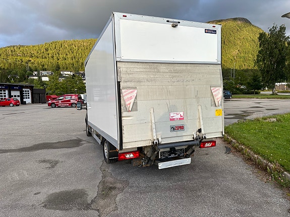 Ford Transit 7 of 30