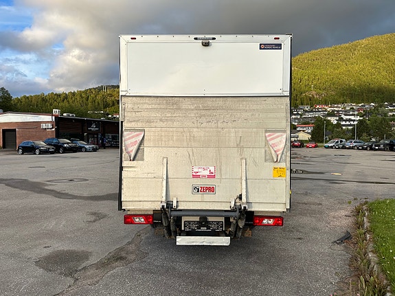 Ford Transit 8 of 30