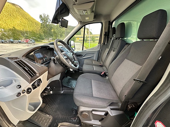 Ford Transit 20 of 30