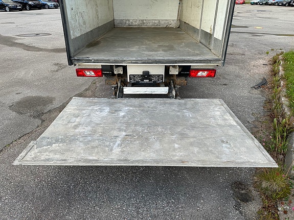 Ford Transit 13 of 30