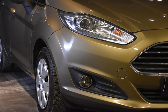 Ford Fiesta 5 of 5
