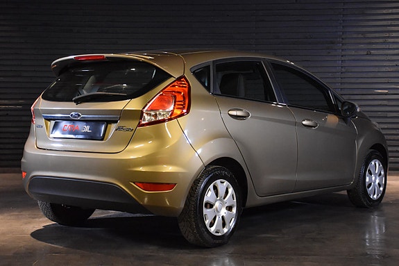 Ford Fiesta 6 of 17