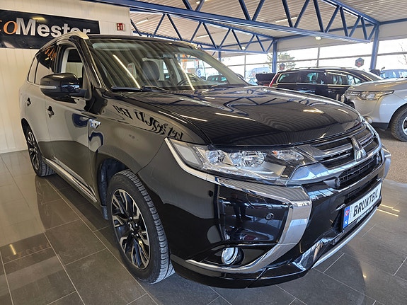 Mitsubishi Outlander 5 of 17