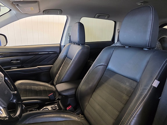 Mitsubishi Outlander 6 of 17