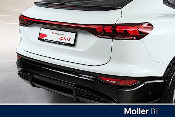 Audi Q6 e-tron 9 of 19