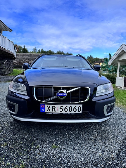 Volvo XC70 5 of 13