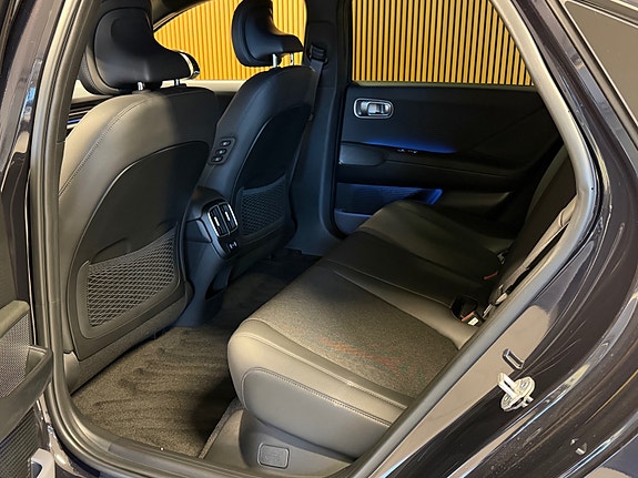 Hyundai Ioniq 6 19 of 26