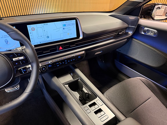 Hyundai Ioniq 6 17 of 26