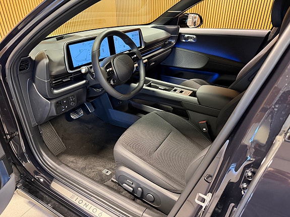 Hyundai Ioniq 6 12 of 26