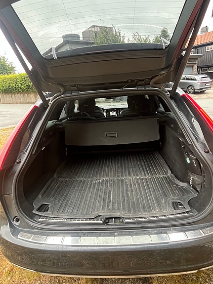 Volvo V90 11 of 22