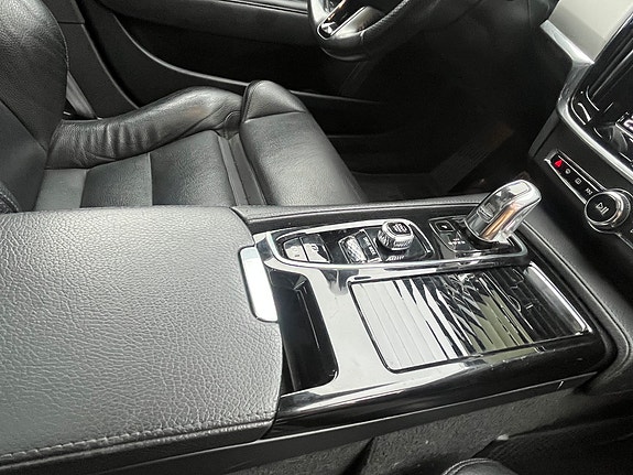 Volvo V90 15 of 22