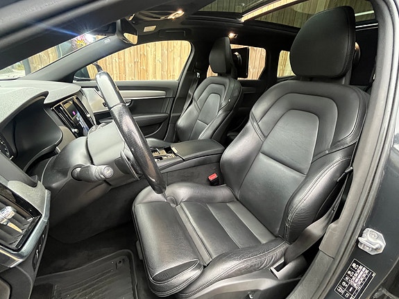 Volvo V90 18 of 22
