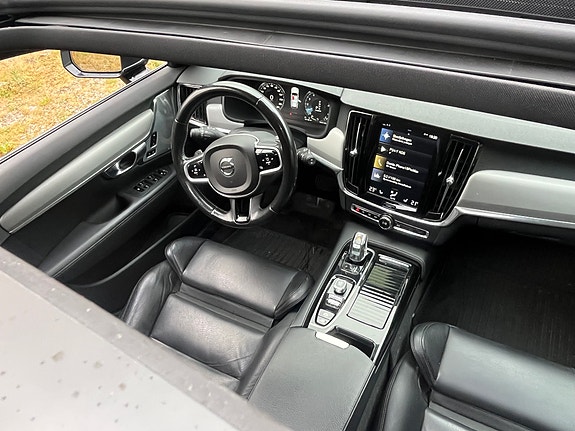 Volvo V90 20 of 22