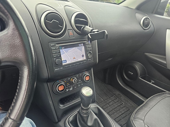 Nissan Qashqai+2 25 of 30