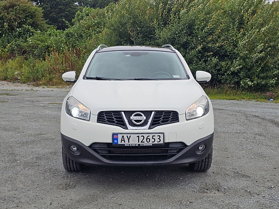 Nissan Qashqai+2 2 of 30