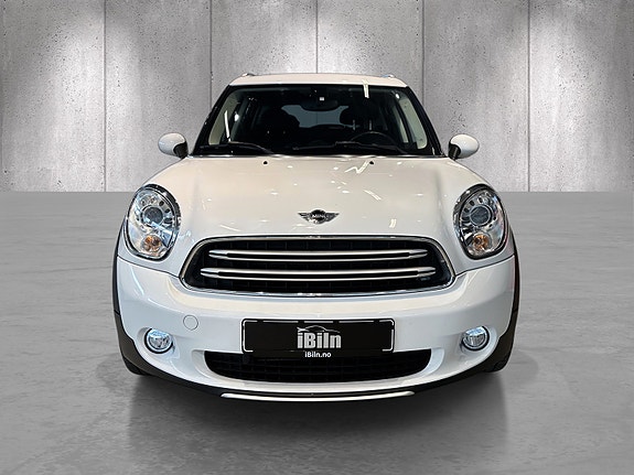 MINI Countryman Cooper 3 of 5