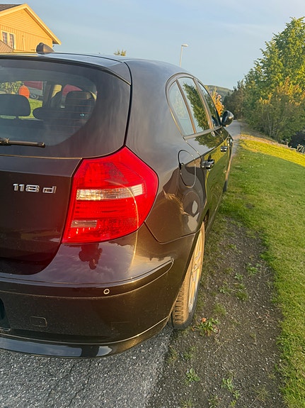 BMW 118d 5 of 5