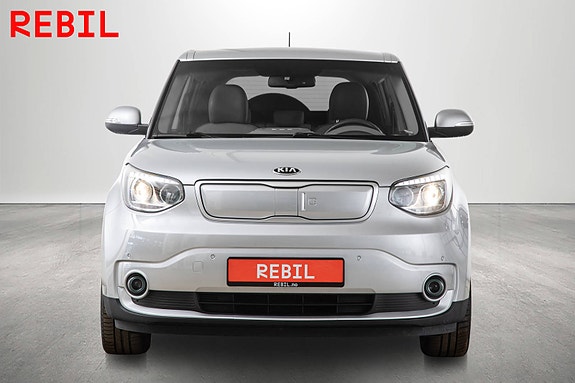 Kia e-Soul 3 of 5