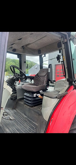 Massey Ferguson 5455 6 of 7