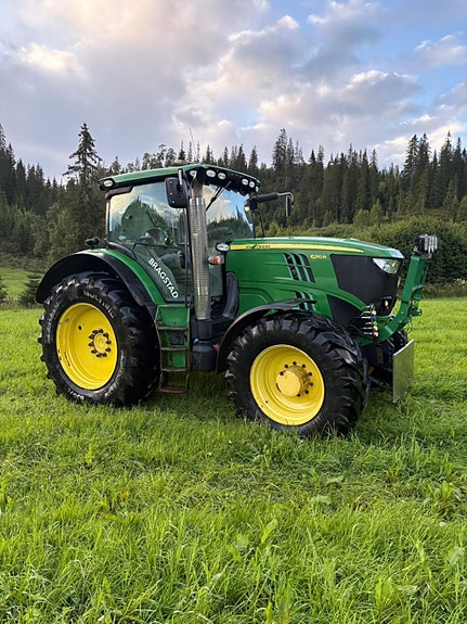 John Deere 6210r 3 of 5