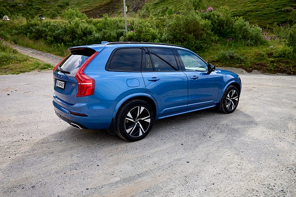 Volvo XC90 7 of 20