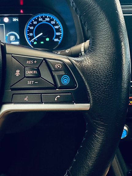 Nissan Leaf 19 of 27