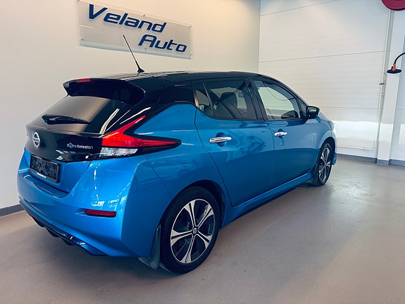 Nissan Leaf 6 of 27