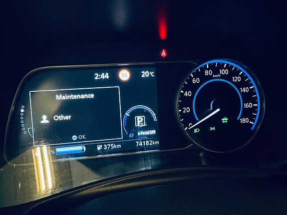 Nissan Leaf 17 of 27