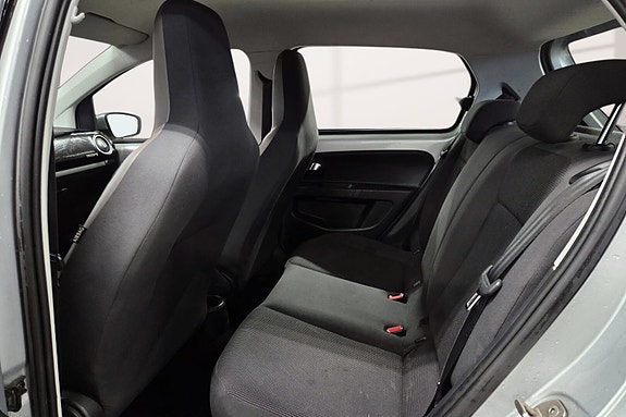 Volkswagen UP! 20 of 20