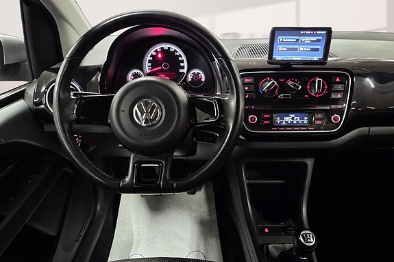 Volkswagen UP! 10 of 20
