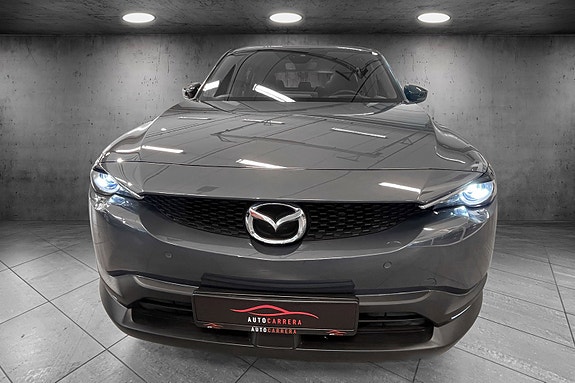 Mazda MX-30 8 of 24
