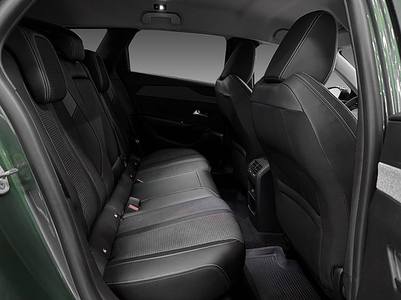 Peugeot 308 SW 15 of 23