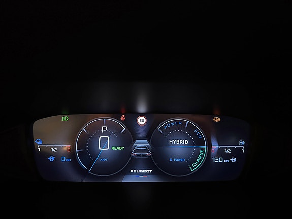 Peugeot 308 SW 22 of 23