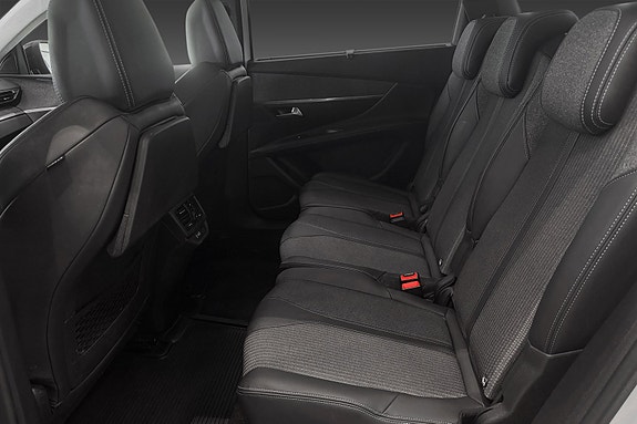 Peugeot 5008 16 of 23