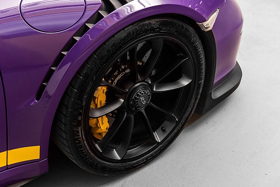 Porsche 911 GT3 RS 11 of 30