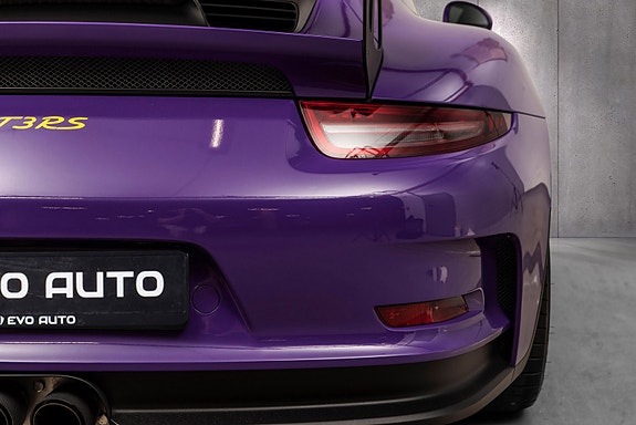 Porsche 911 GT3 RS 9 of 30