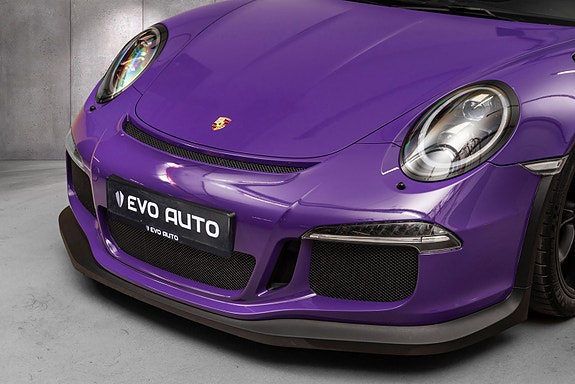 Porsche 911 3 of 5