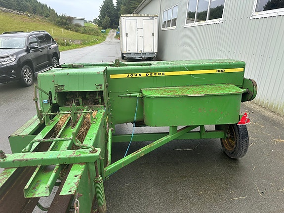 John deere 332 høypresse 6 of 30