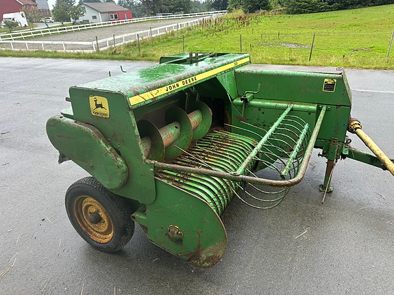 John deere 332 høypresse 12 of 30