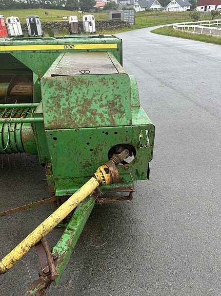 John deere 332 høypresse 23 of 30