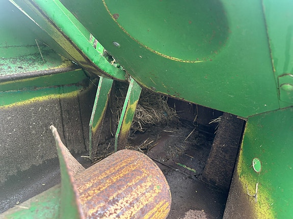 John deere 332 høypresse 27 of 30