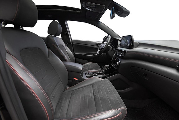 Hyundai Tucson 27 of 28