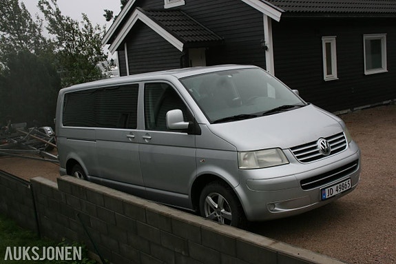 Volkswagen Caravelle 3 of 30