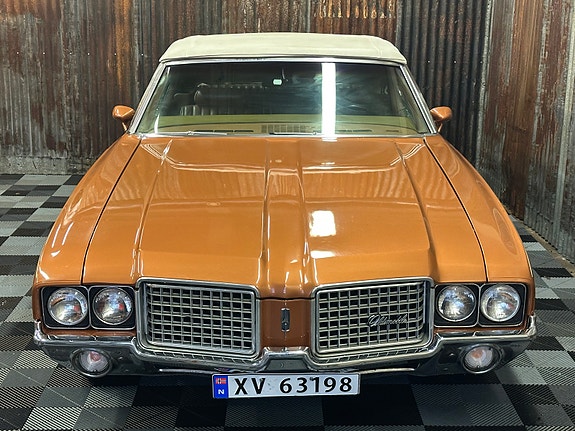 Oldsmobile Cutlass 10 of 30