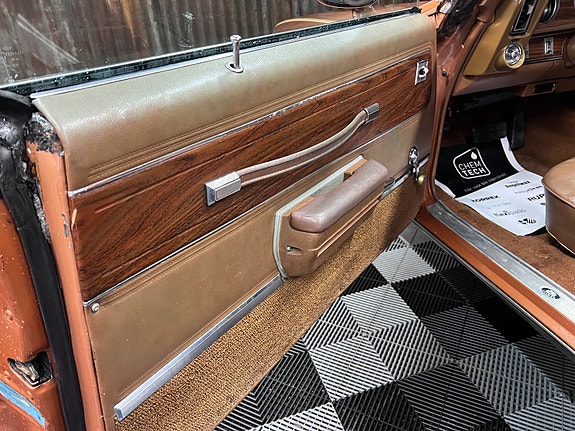 Oldsmobile Cutlass 25 of 30
